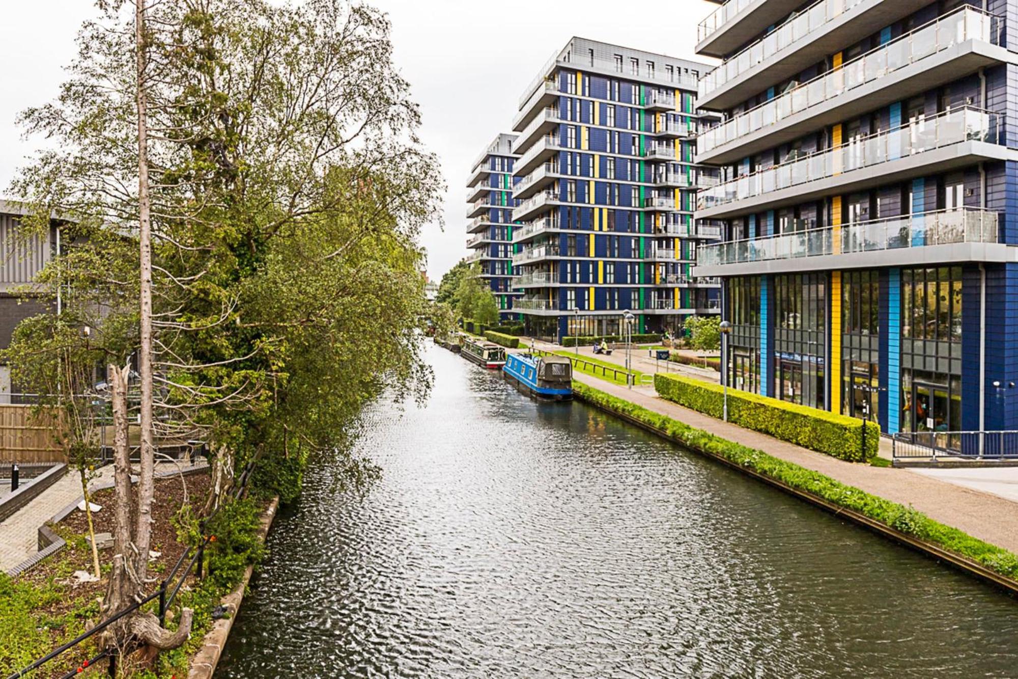 Vibrant London Canal Apartment Exteriör bild